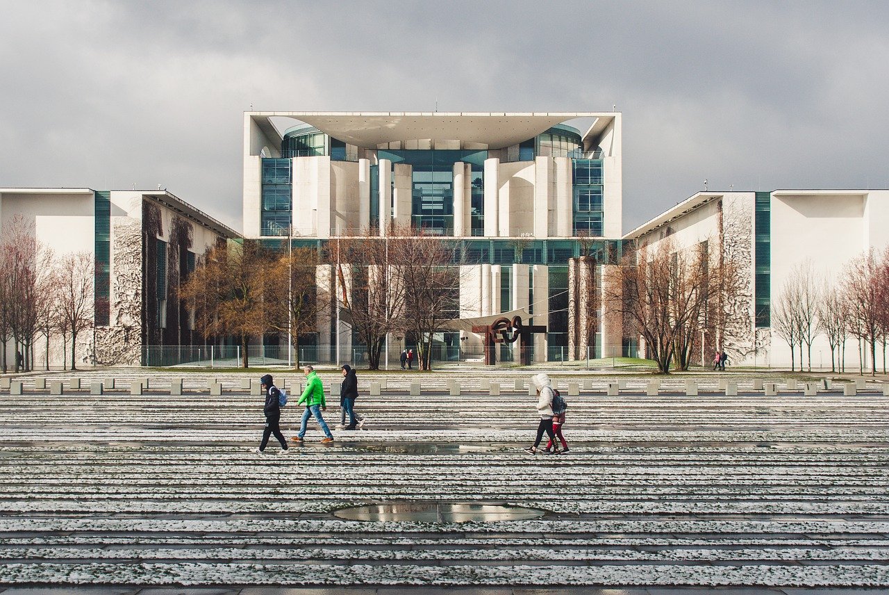 Intersectional Politics: Marginalized Voices in Political Philosophy